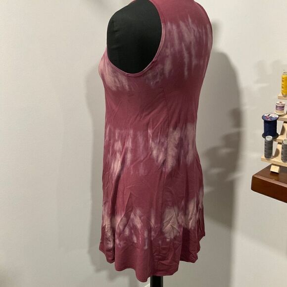 Small tie-dye Mikey and Joey Dress - Picture 2 of 3